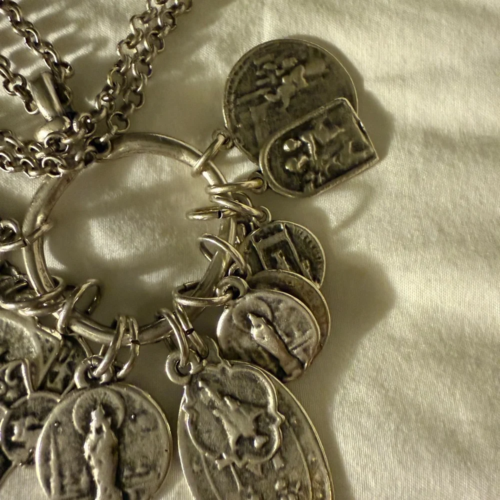 Silver Pendant Necklace - Picture 4 of 6